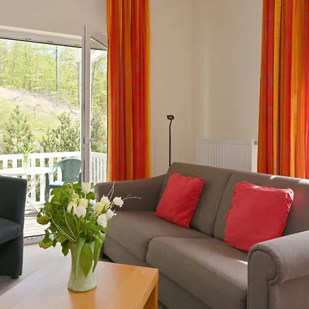 Apartment Strandnahe-ferienwohnung-8-villa-celia-sellin-fuer-6-personen-mit-wlan-sauna-insel-ruegen *