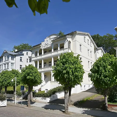 Apartment Strandnahe-ferienwohnung-8-villa-celia-sellin-fuer-6-personen-mit-wlan-sauna-insel-ruegen Sellin (Rugen)
